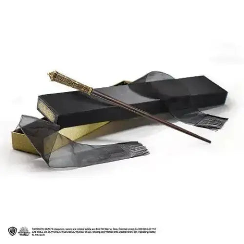 Baguette Corvus Lestrrange Boîte Ollivander - Animaux Fantastiques -  La boutique Aux 2 Balais