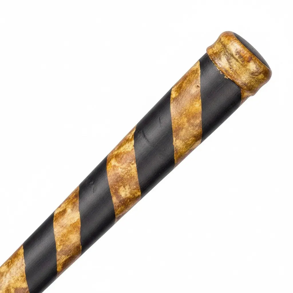La boutique Aux 2 Balais : baguette Seamus Finnigan en résine, bois clair avec bandes sombres, réplique Harry Potter.