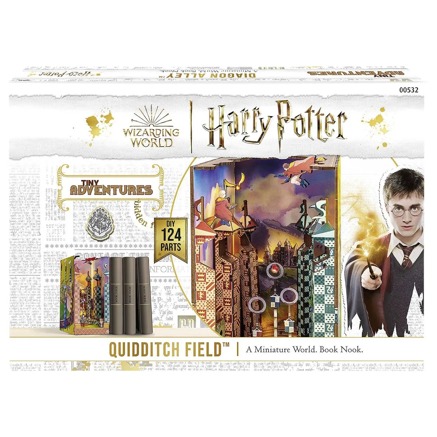 Book Nook Tiny Adventures Terrain de Quidditch 23 cm -  La boutique Aux 2 Balais