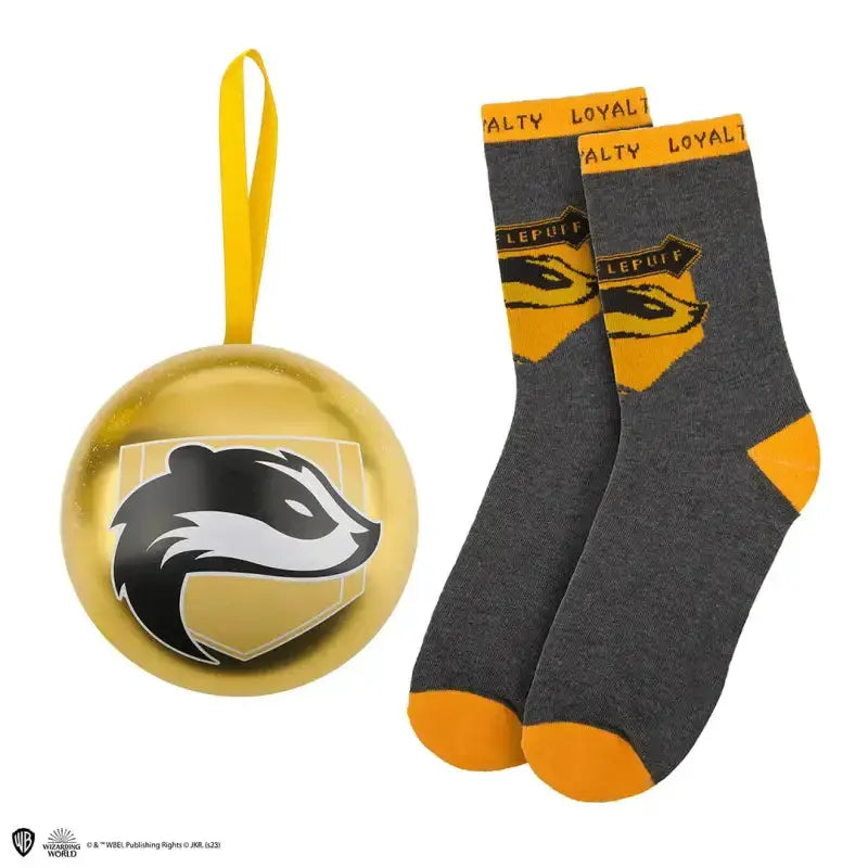Boule de Noël avec Chaussettes Poufsouffle -  La boutique Aux 2 Balais