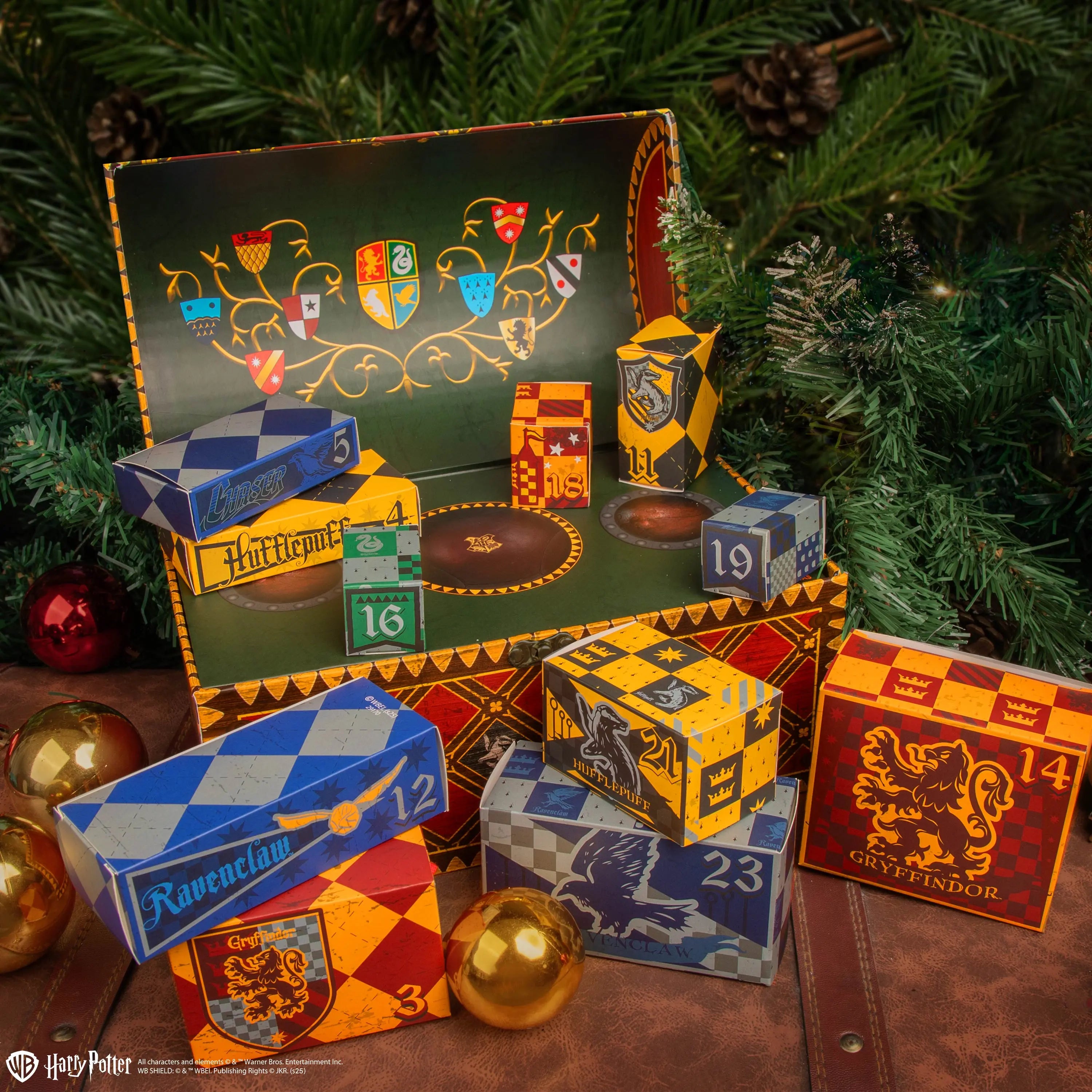 Calendrier de l’Avent Deluxe Harry Potter Quidditch 2025 -  La boutique Aux 2 Balais