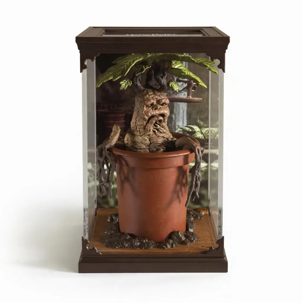 Figurine Mandragore plante magique Harry Potter Noble Collection PVC peint a la main pot de terre