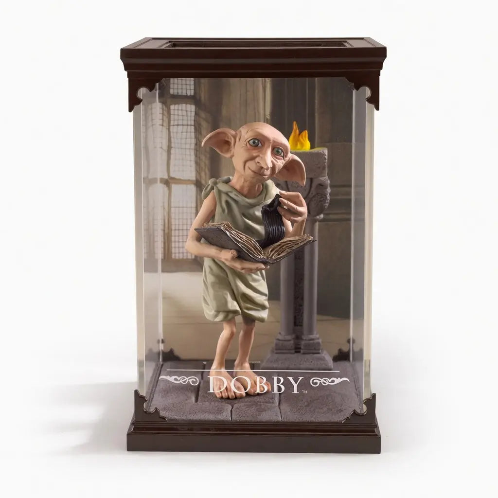 Figurine Dobby elfe Harry Potter Noble Collection PVC peint a la main 17cm chaussette journal