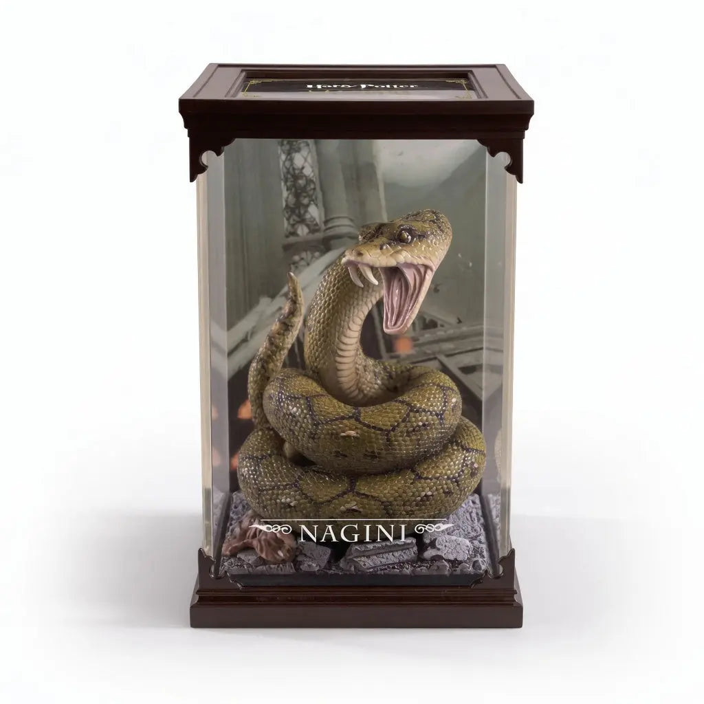 Figurine Nagini serpent Voldemort Harry Potter Noble Collection PVC peint a la main 17cm corps spirale