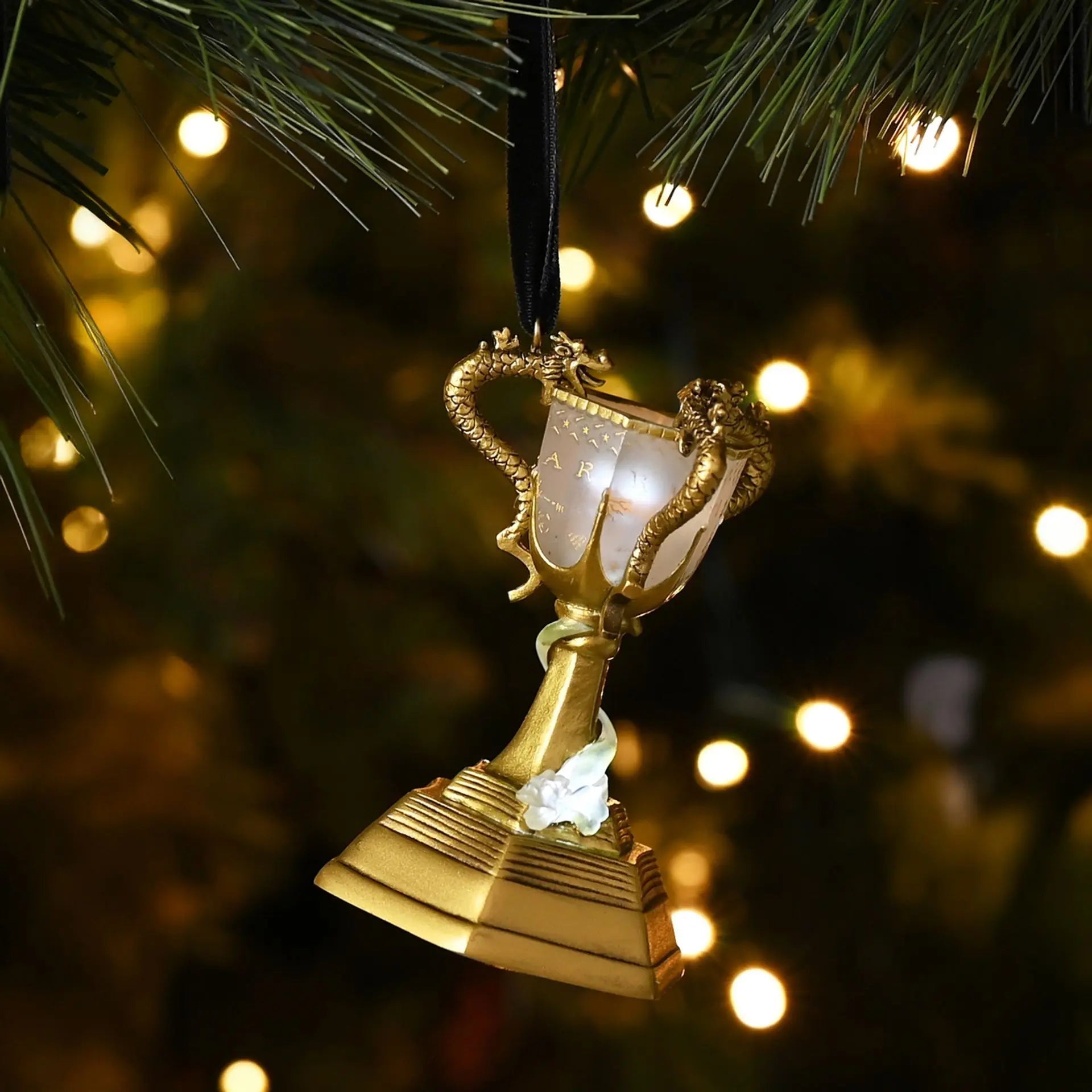 Décoration LED Coupe Tournoi Sorciers <br>Harry Potter -  La boutique Aux 2 Balais