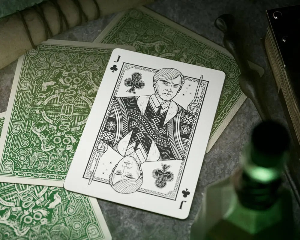 Jeu de cartes Harry Potter Serpentard Editon Premium -  La boutique Aux 2 Balais