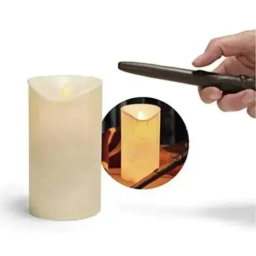 Lampe Bougie avec sa baguette -  La boutique Aux 2 Balais