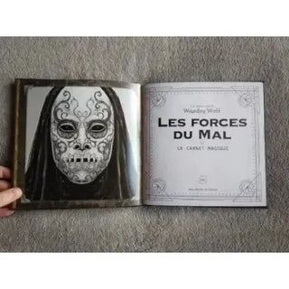 Le Carnet Magique - Les Forces du Mal -  La boutique Aux 2 Balais