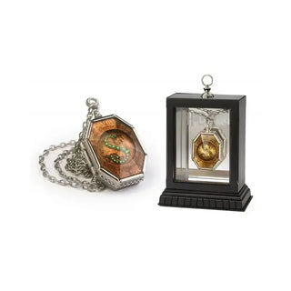 Médaillon de Salazar Serpentard - Horcruxe -  La boutique Aux 2 Balais