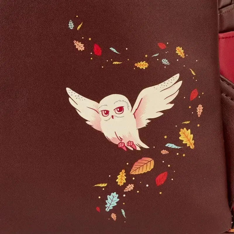 Mini sac à dos Loungefly Poudlard à l'automne -  La boutique Aux 2 Balais