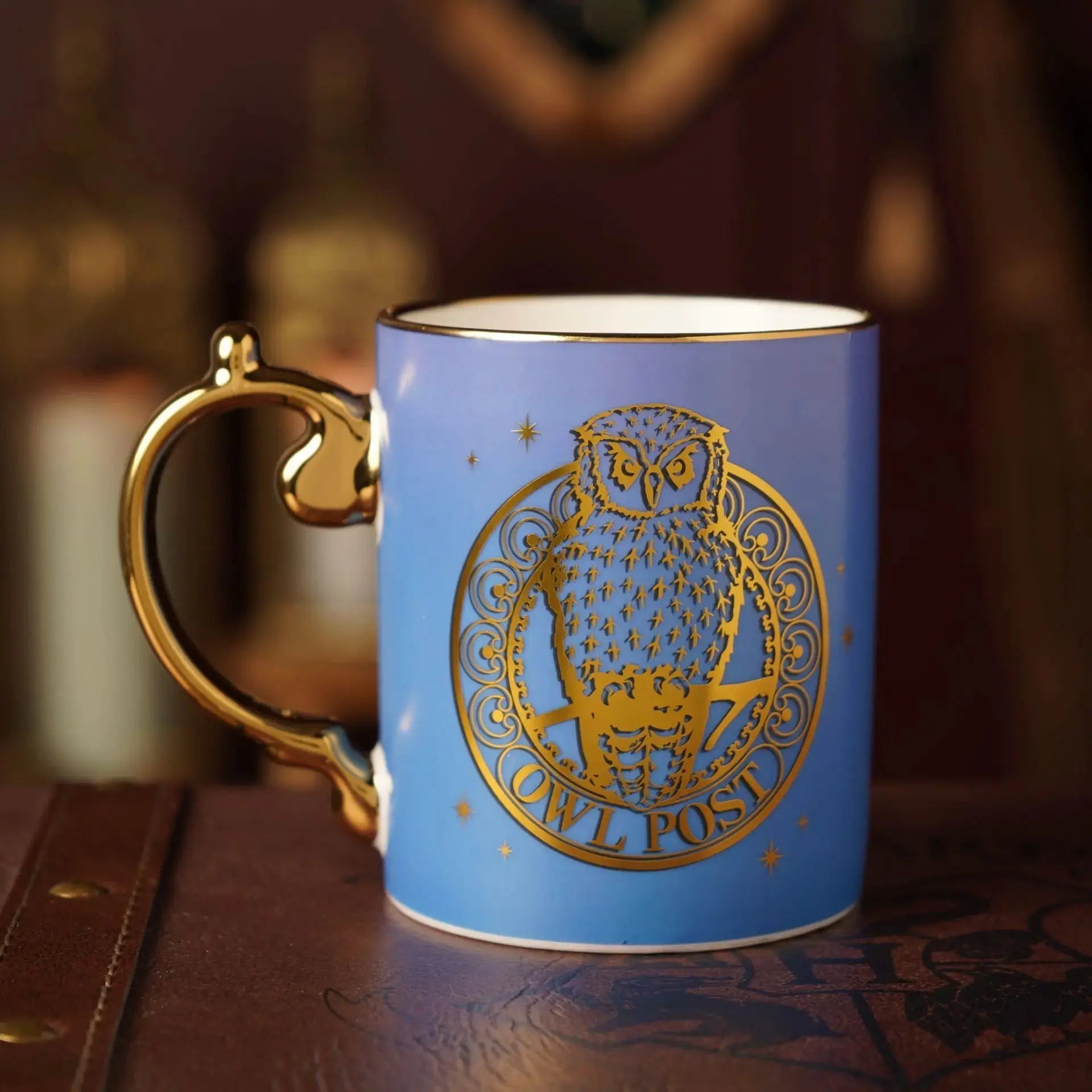 Mug Owl Post Gold Edition -  La boutique Aux 2 Balais
