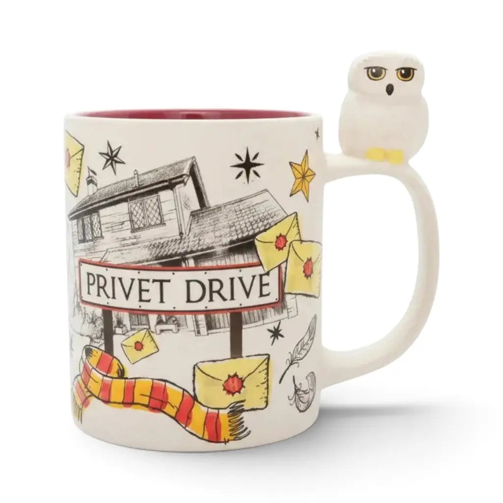Mug 3D en céramique La boutique Aux 2 Balais représentant Hedwige et le panneau 4 Privet Drive de Harry Potter