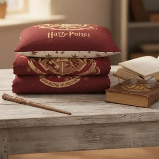 Parure Housse Couette Rouge Hogwarts 140x200 cm - Coton 100% Harry Potter -  La boutique Aux 2 Balais