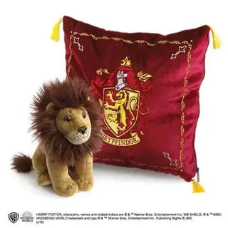 Peluche et coussin de la Maison de Gryffondor -  La boutique Aux 2 Balais