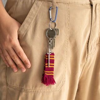 Porte-clés Harry Potter Écharpe Gryffondor 12 cm – Officiel -  La boutique Aux 2 Balais
