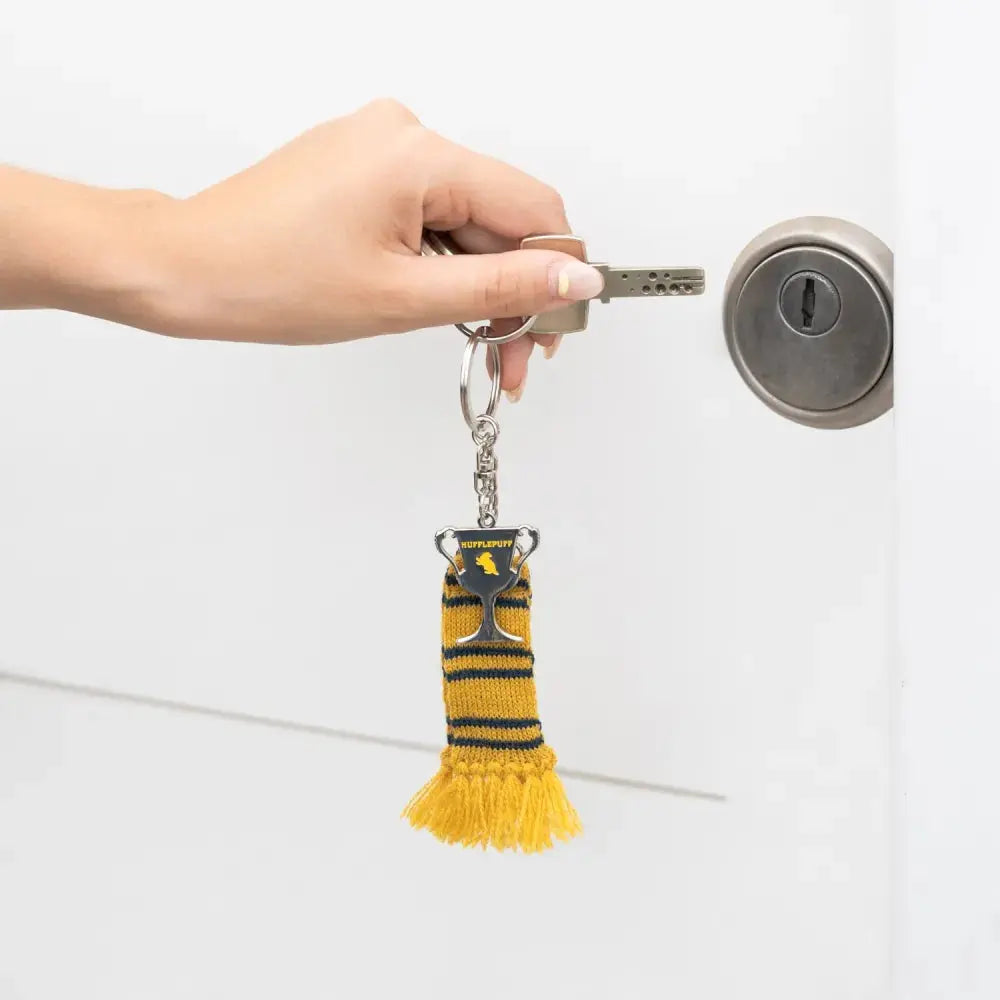 Porte-clés Harry Potter Écharpe Poufsouffle 12 cm – Officiel -  La boutique Aux 2 Balais