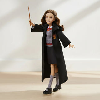 Poupée Hermione Granger Uniforme de Poudlard -  La boutique Aux 2 Balais