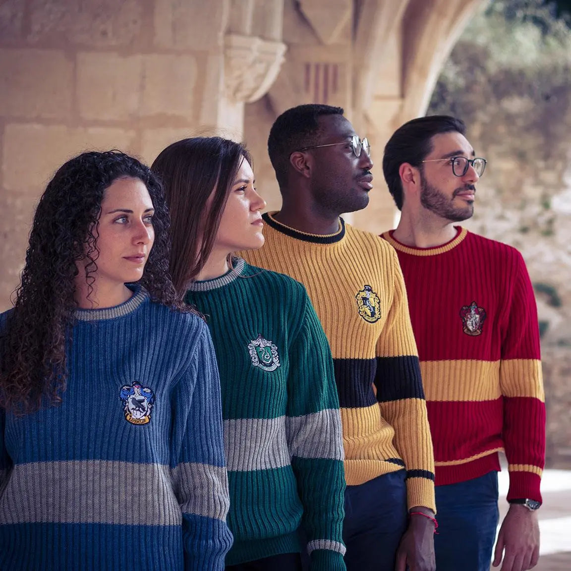 Pull Tricot Quidditch Gryffondor Harry Potter -  La boutique Aux 2 Balais