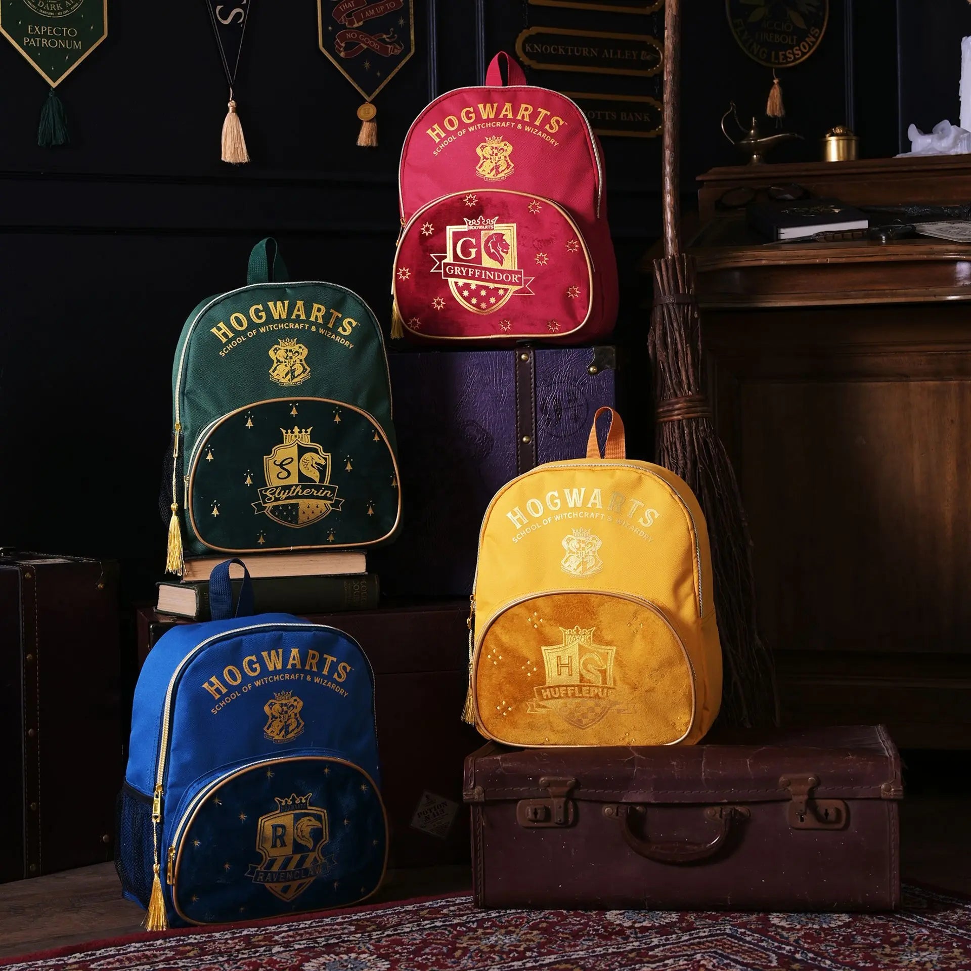 Sac à Dos Élève Poufsouffle -  La boutique Aux 2 Balais