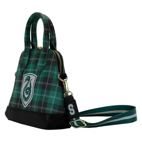 Sac à main Serpentard Loungefly Varsity -  La boutique Aux 2 Balais