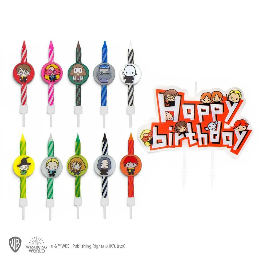La boutique Aux 2 Balais Lot de 11 bougies d'anniversaire Kawaii Harry Potter, 10 petites bougies personnages et 1 bougie Happy Birthday, en cire.