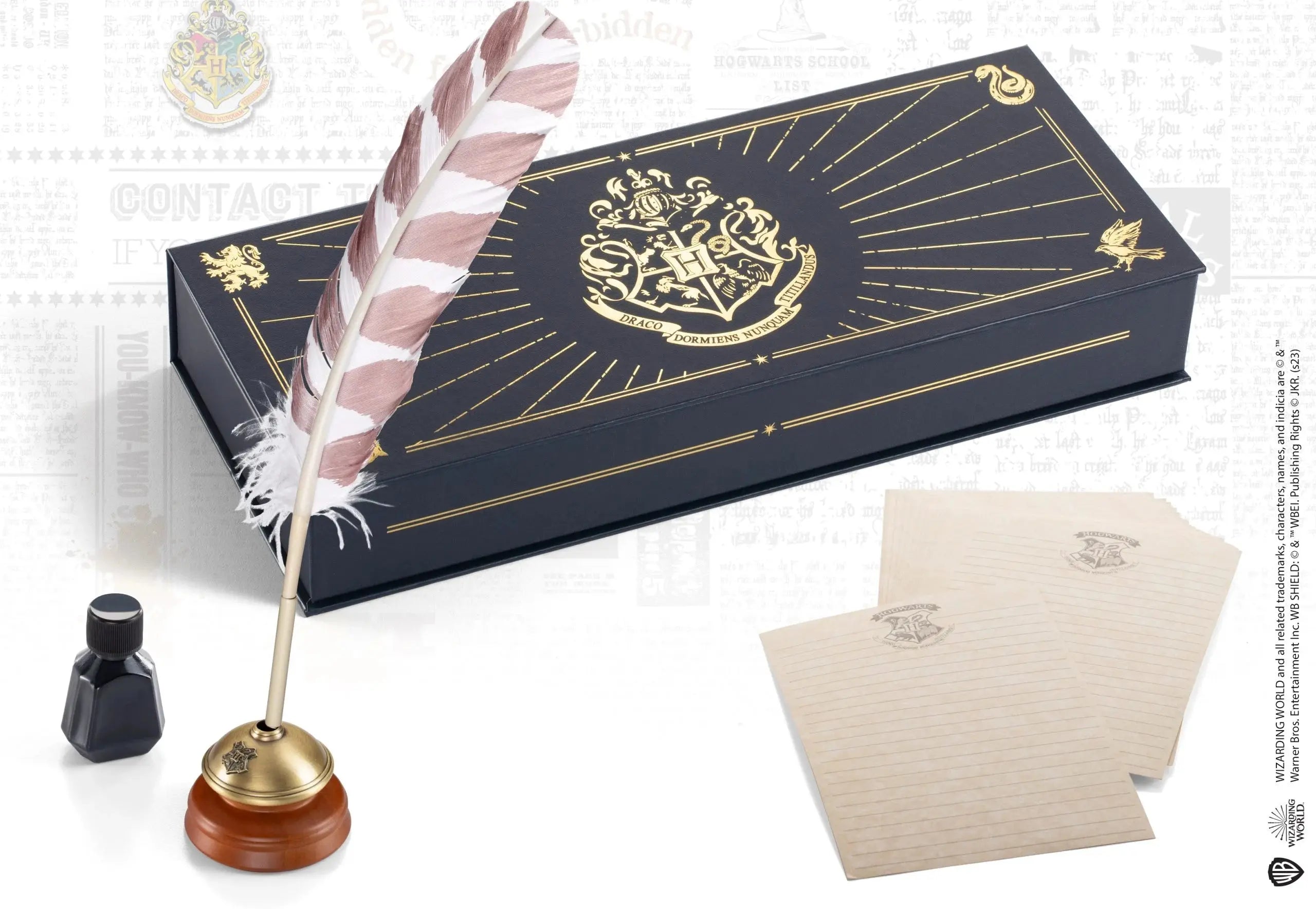 Set plume d'écriture Poudlard avec papier à en tête -  La boutique Aux 2 Balais