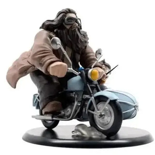 Statuette Hagrid et Harry Potter -  La boutique Aux 2 Balais