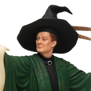 Statuette Minerva McGonagall Year One - 25cm -  La boutique Aux 2 Balais