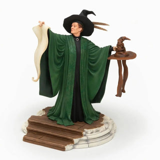 Statuette Minerva McGonagall Year One - 25cm -  La boutique Aux 2 Balais