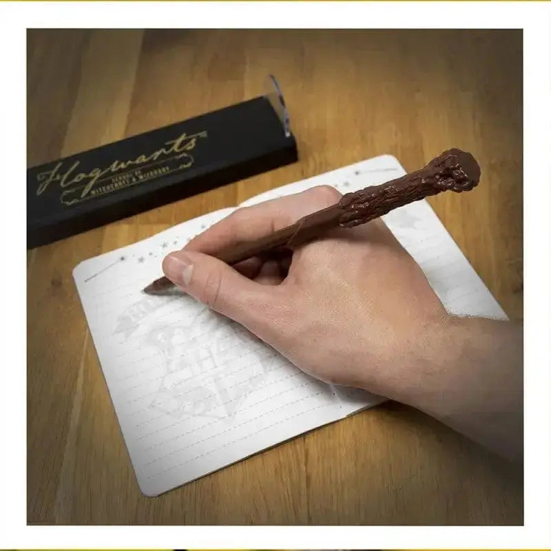 Stylo Flottant Baguette Harry Potter -  La boutique Aux 2 Balais